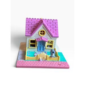 Vintage 1993 Polly Pocket Pollyville Cozy Cottage Bluebird Playset No Figures